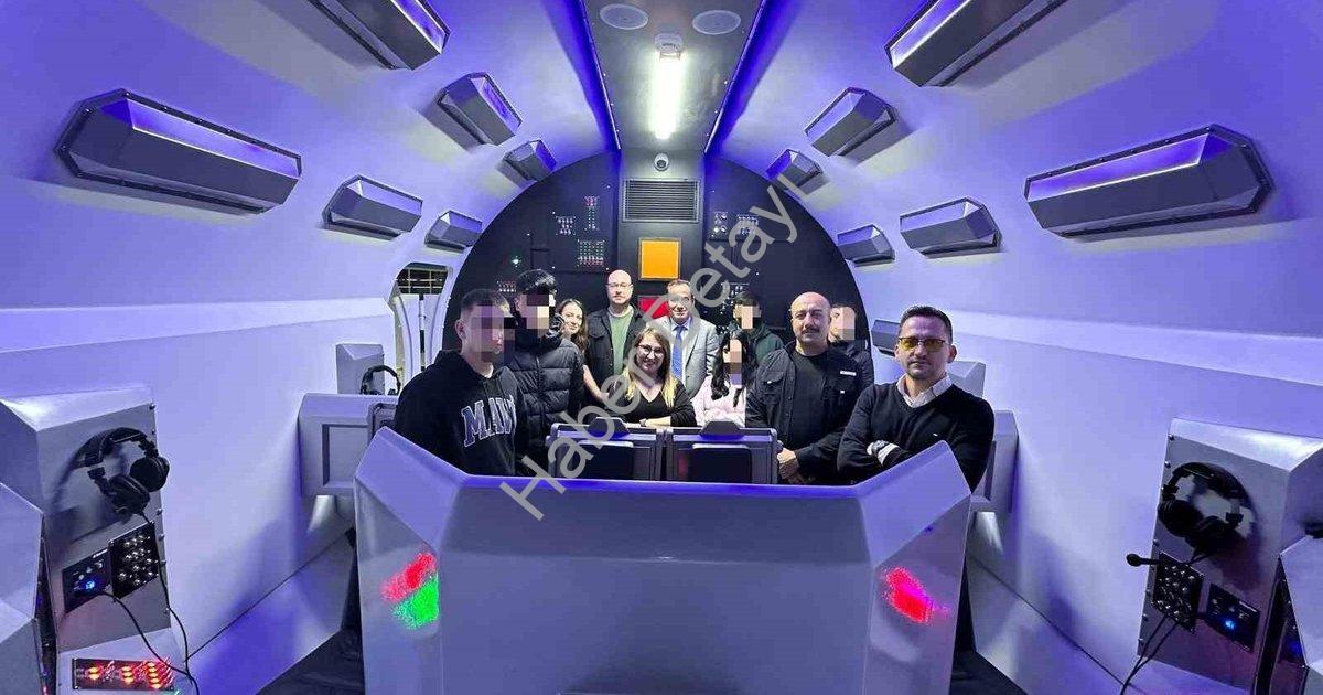 "İzmir'de Çocuklara Bilim ve Tarih Dolu Bir Gün: Key Museum ve Uzay Kampı Gezisi" başlıklı haber içi