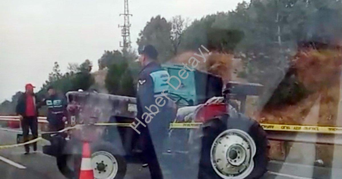 "Manisa Akhisar'daki Feci Zincirleme Kazada Can Kaybı 2'ye Çıktı" başlıklı haber için fotorealistik,