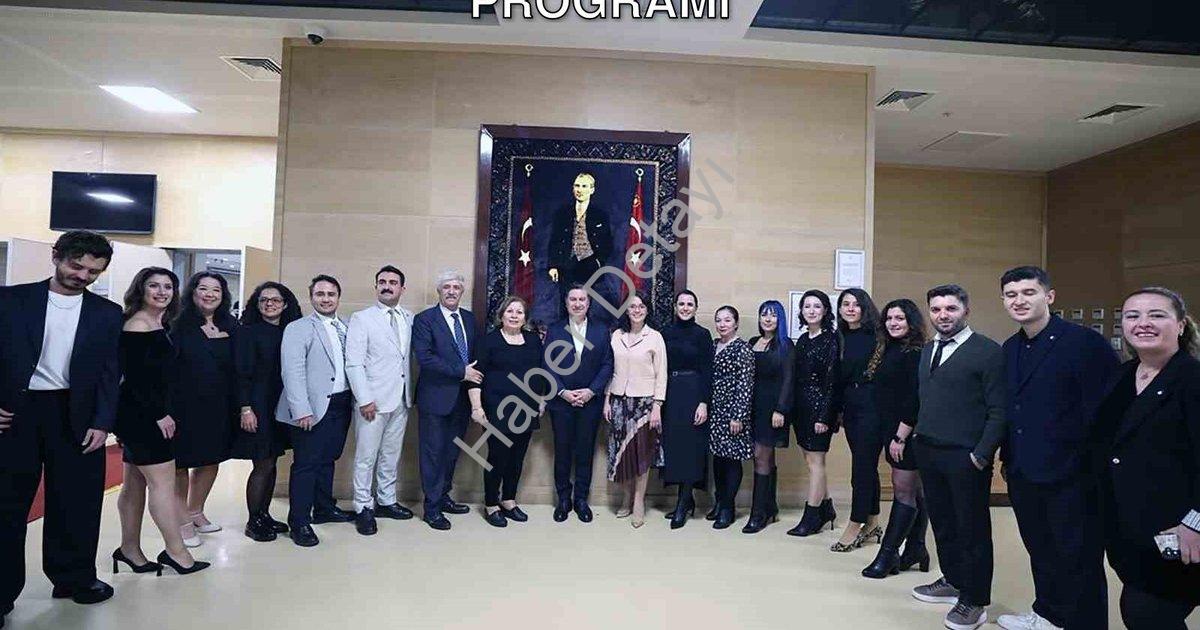 "Muğla'da Öğretmenler İçin Özel Kutlama Programı" başlıklı haber için fotorealistik, profesyonel bir