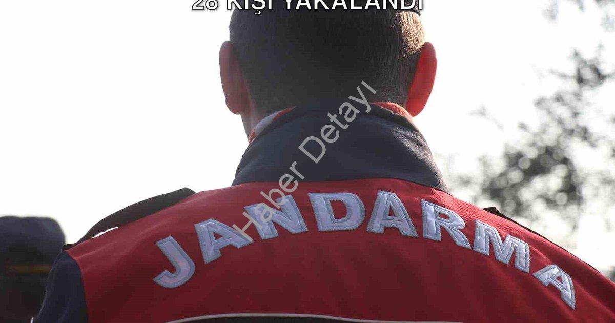 "Aydın'da Dev Jandarma Operasyonu: Aranan 28 Kişi Yakalandı" başlıklı haber için fotorealistik, prof