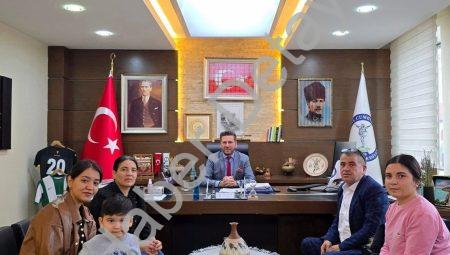 Tavas Belediye Başkanı Kadir Tatık’tan DMD Hastası Mehmet’e Moral Ziyareti