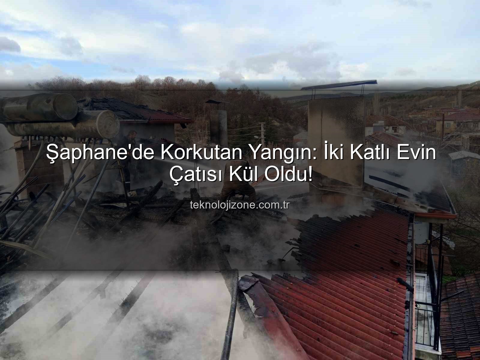 Şaphane ev yangını - Şaphane'de Korkutan Yangın: Karamanca Köyü'nde Ev Çatısı Alevlere Teslim Oldu, Hızlı Müdahale Felaketi Önledi