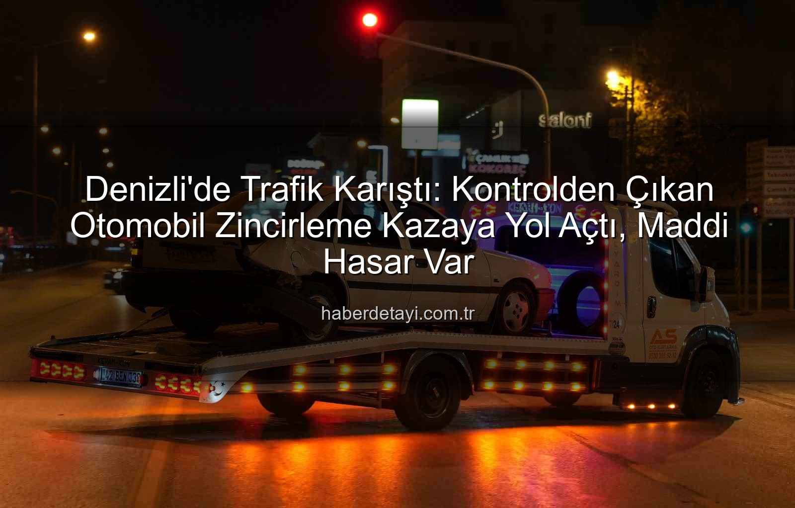 Denizli zincirleme kaza - Denizli'de Trafik Karıştı: Kontrolden Çıkan Otomobil Zincirleme Kazaya Yol Açtı, Maddi Hasar Var